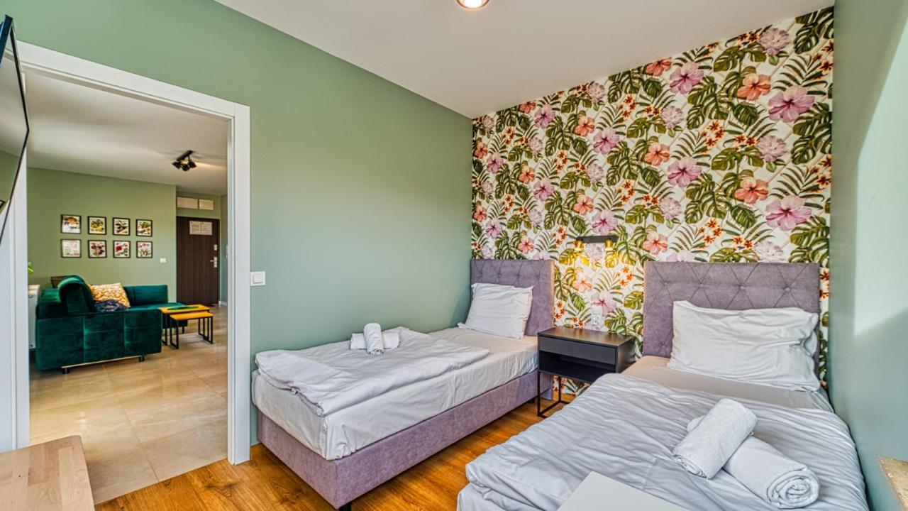 Apartament Kwiatowy - 5D Apartamenty Сверадув-Здруй Экстерьер фото