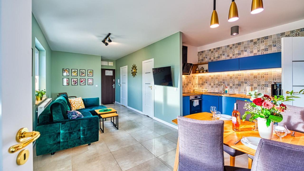 Apartament Kwiatowy - 5D Apartamenty Сверадув-Здруй Экстерьер фото